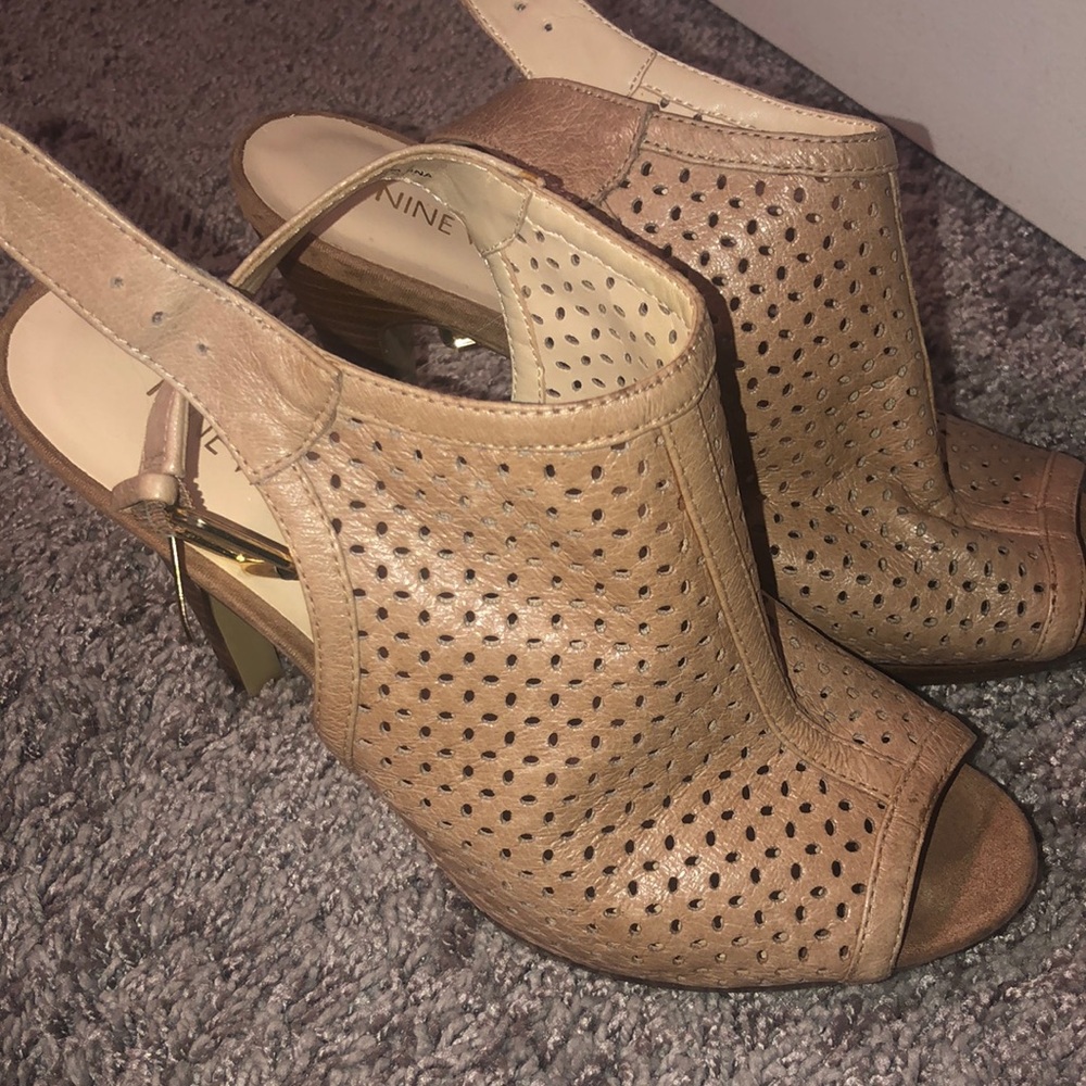 Tan leather heels